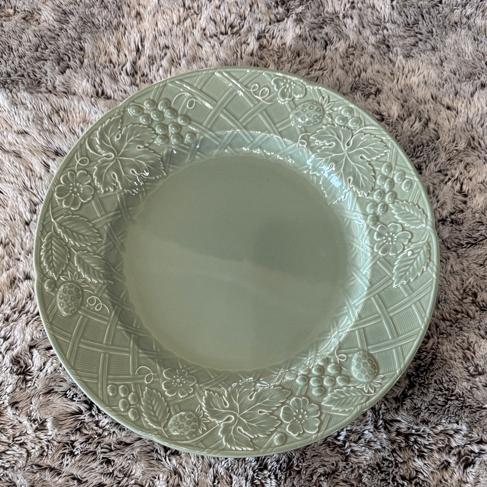 Mikasa English Countryside Celadon‎ DP400 Green Round Serving Plate 12 5/8 Japan